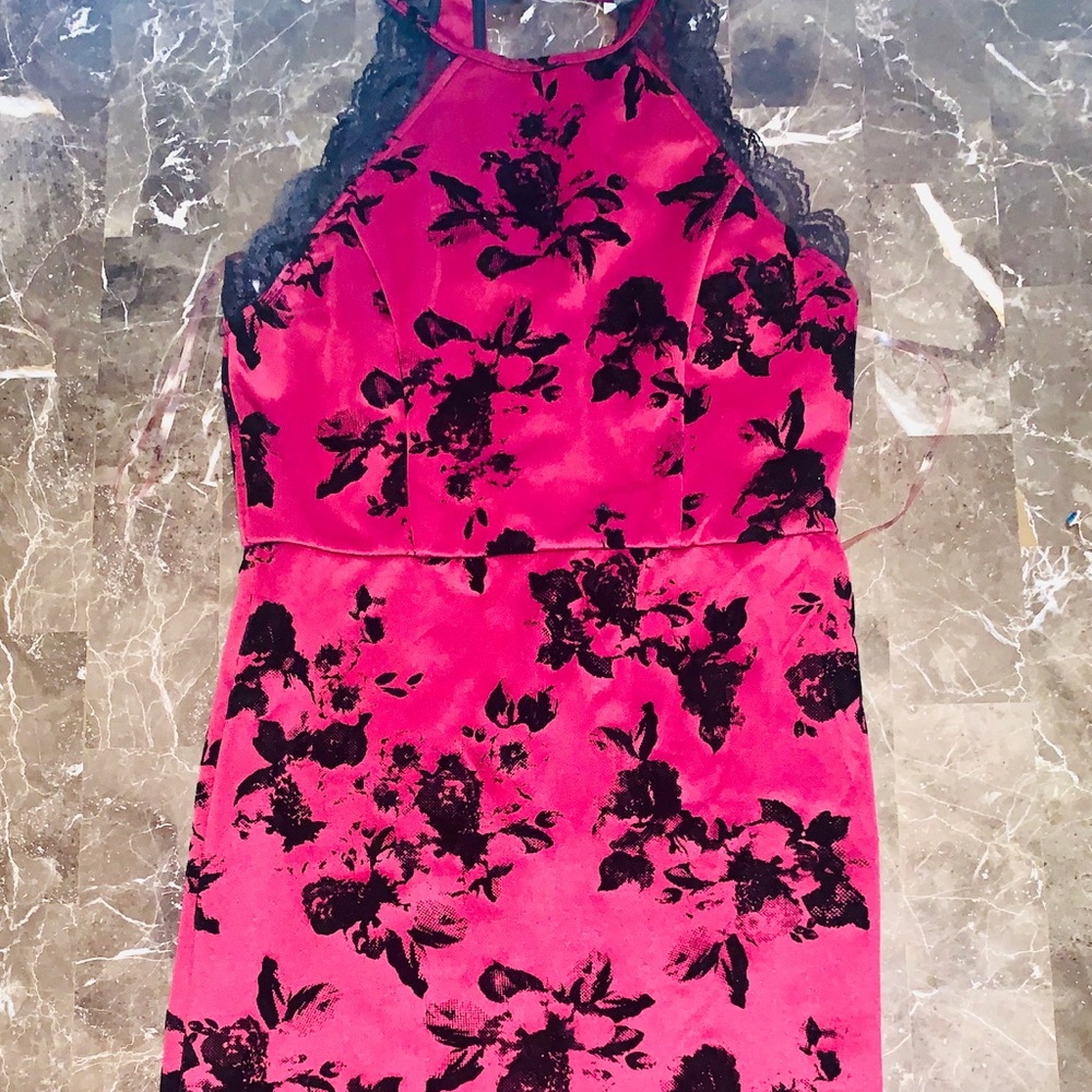 Maroon floral print mini dress